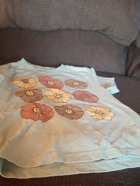 Chemistry Girls' Mint Blue Floral Smile Tee